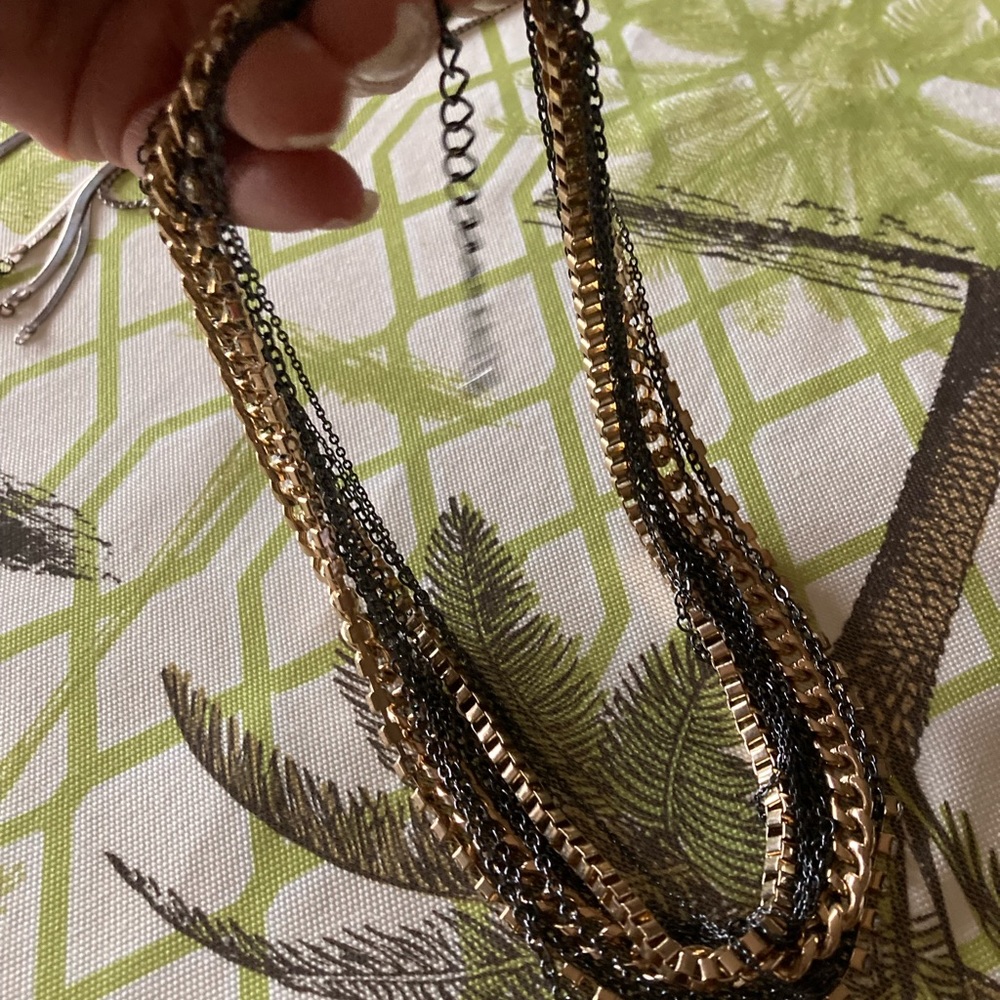 20 Chains Layering Attached Statement Necklace! - image 2